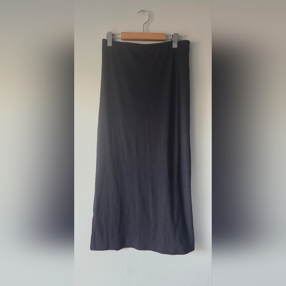 American Eagle Outfitters Black Pencil Skirt With A Slit